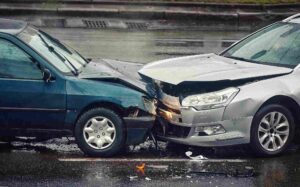 Head-On Car Accident Lawyer: Why You Need One After a Devastating Crash